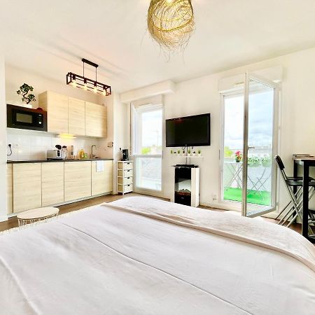 Saint Nazaire - White Lion - Centre Ville - Au Calme - Parking Privatif Aerien - Internet Haut Debit Fibre المظهر الخارجي الصورة